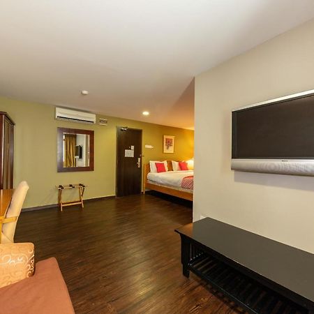 Oyo 430 Oak Valley Boutique Hotel Johor Bahru Exteriör bild