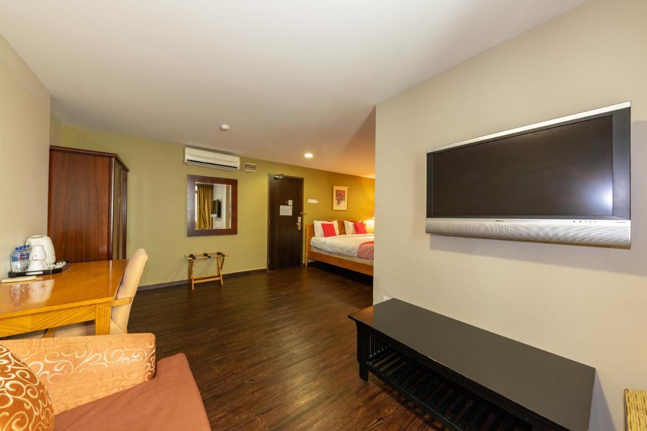 Oyo 430 Oak Valley Boutique Hotel Johor Bahru Exteriör bild