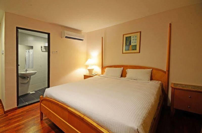 Oyo 430 Oak Valley Boutique Hotel Johor Bahru Exteriör bild